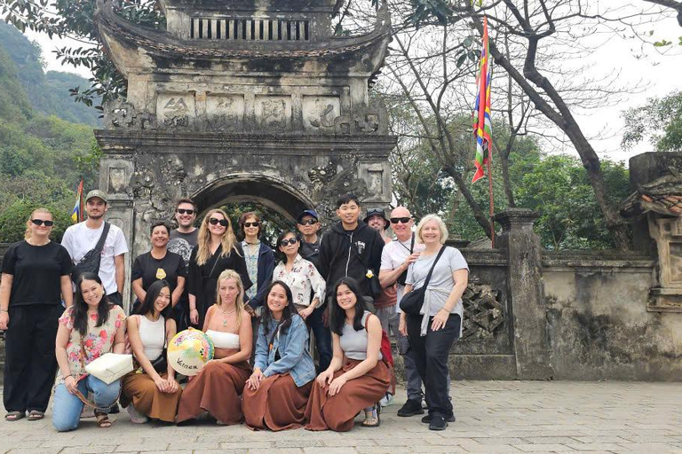 Hanoi: 3-Day Ha Long, Lan Ha Bay 5-Star Cruise & Ninh Binh Hanoi: 2-Day Ha Long, Lan Ha Bay 5-Star Cruise