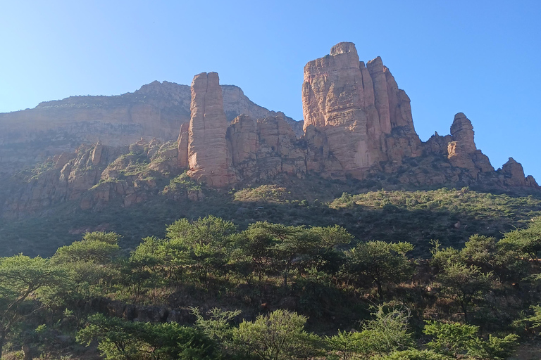 Trekking po kościołach Tigray