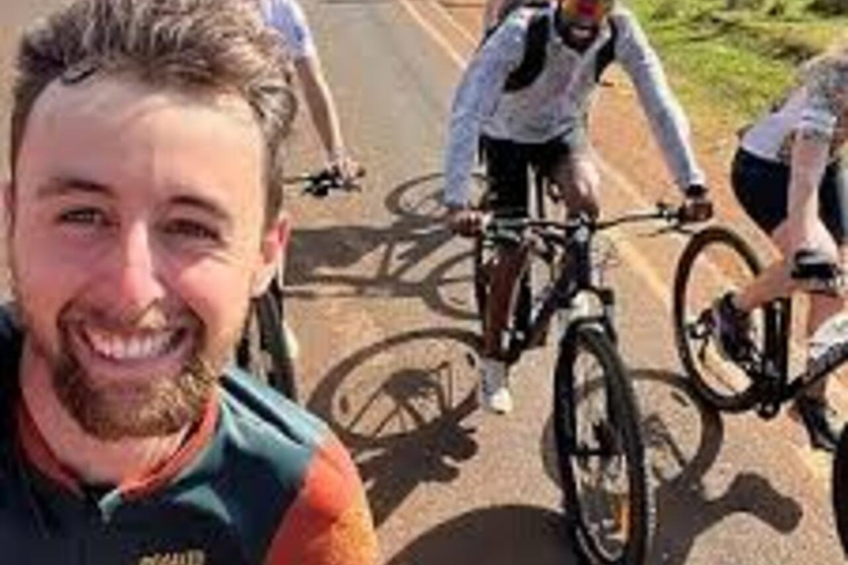 Kisumu: Urban Art Bicycle Safari Tour