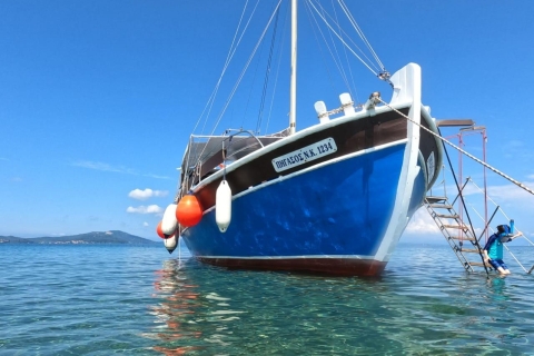 Depuis Lefkimmi : Excursion en bateau vers Sivota et la lagune bleueExcursions en bateau à Sivota, lagune bleue (à partir de Lefkimmi - Kavos)
