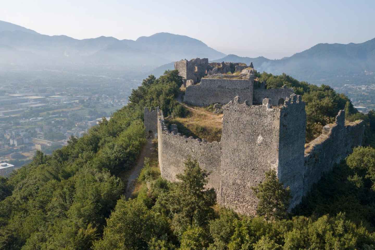 Mercato S. Severino: Tour del Castello medievale dei Sanseverino