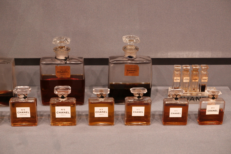 Guangzhou: Xuelei Fragrance Museum Entry & Transfer