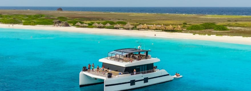 Willemstad: jachttocht met catamaran naar Klein Curaçao