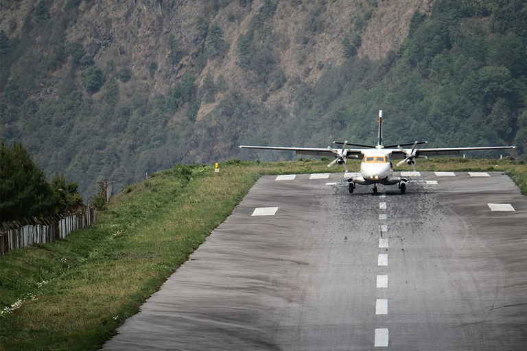 Senderismo de 7 días en Namche Bazaar, regreso en helicóptero a Lukla y vuelo a KTM