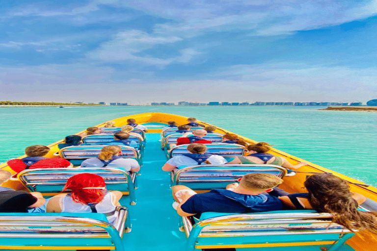 Abu Dhabi: 45 Minutes Yas Island Sightseeing Speedboat Tour Amazing spots,attractions, nature, architectural structures.