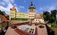 Day trip in Transylvania -Viscri , Saschiz and Sighisoara - Housity