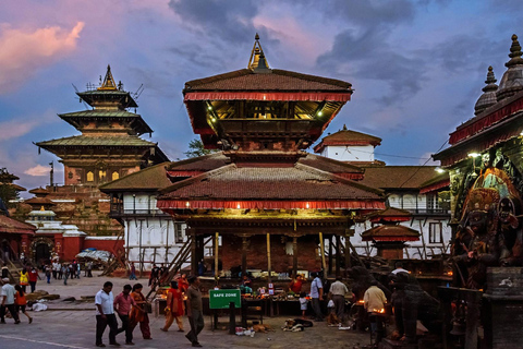 Visita di Pokhara in autobus - Escursione di un giorno