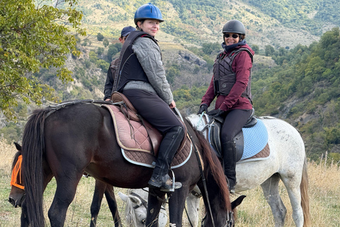 2-Day Gjirokastra & Durres: Horse Riding & Culture Tour Trip