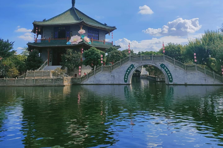 Guangzhou Garden: Baomo Garden & Nanyue Yuan Combo Ticket