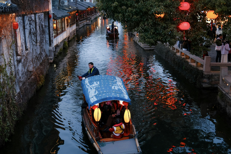 From Shanghai with Bullet Train: Suzhou Private Day Trip From Shanghai with First-class Seat Train: Suzhou Day Trip