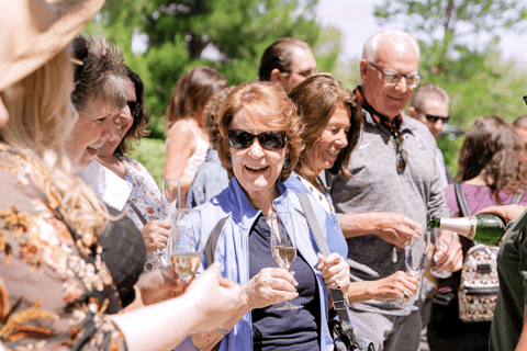 Temecula: 3-Winery Tour with Tastings and Lunch