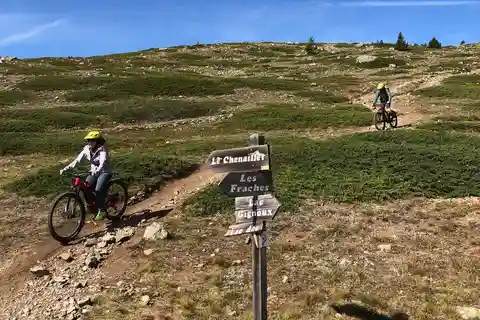 Alps: Sporty MTB tour among single track, alpine peaks and border history