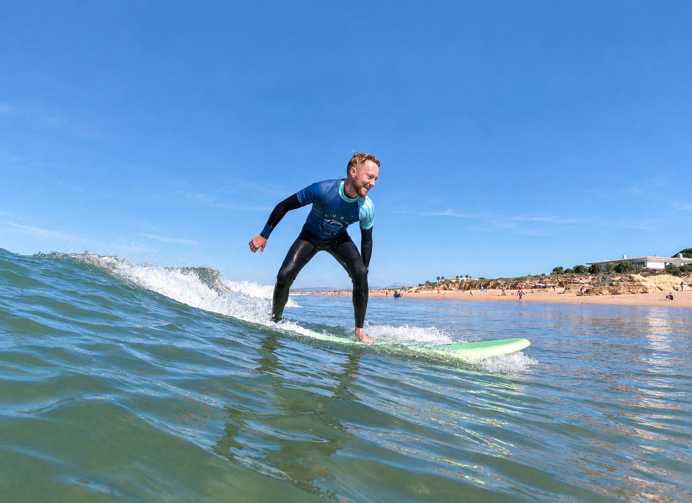 Albufeira: Surfingoplevelse på Galé-stranden