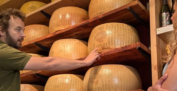 Foodtour mit Verkostungen und Sightseeing in Parma