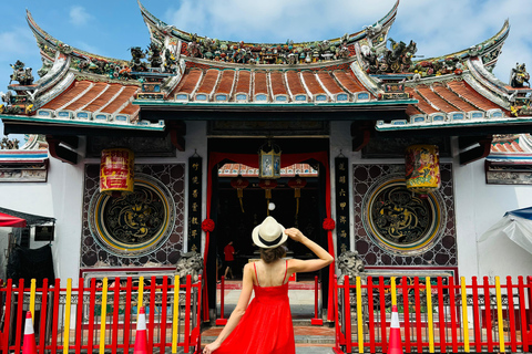 Malacca Day Trip: River Cruise, Trishaw & Nyonya Lunch
