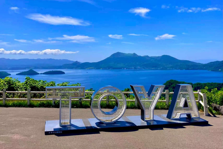 2-Day Sapporo to Hakodate Tour: Toya, Hakodate & Noboribetsu