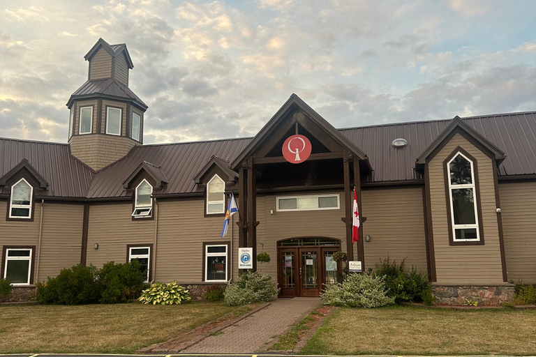 Sydney, NS: Mini Cabot Trail Tour with St. Ann’s Loop
