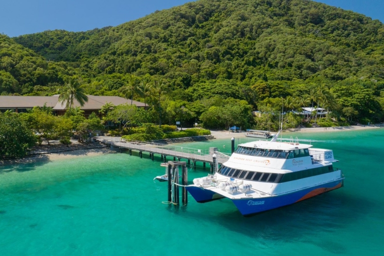 Cairns : Tour en bateau de la Grande Barrière de Corail et de l'île de Fitzroy