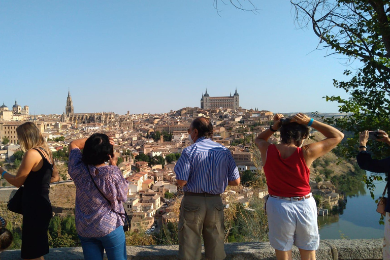 From Madrid: Toledo and Segovia Day Tour