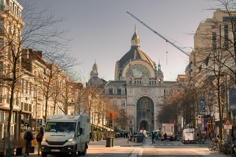 Antwerp: Private Walking Tour with a Local