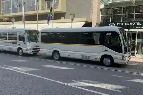 Seamless Airport Shuttle: OR Tambo to Melrose Arch