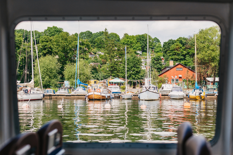 Stockholm: rondvaart onder de bruggen door