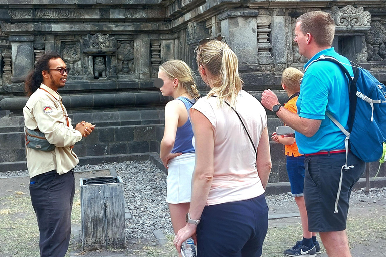 Yogyakarta: Borobudur-Prambanan, comece com o nascer do sol sobre as nuvensExcursão partilhada SEM todos os ingressos