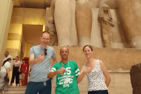 Cairo Full day Tour to Giza Pyramids and Egyptian Museum