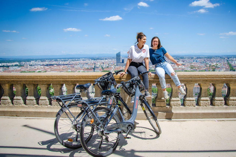 Lyon: Hyr en elcykel för en halv dag