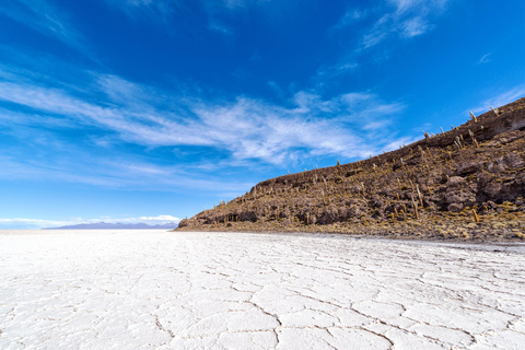 San Pedro de Atacama: Uyuni Salt Flat Tour