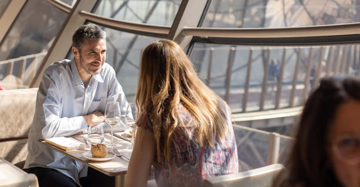 Afbeelding 22 van Parijs: Madame Brasserie in de Eiffeltoren – 3-gangenlunch om 13:30 uur