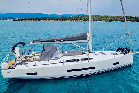 Privécruise vanuit de oude haven van Cannes rond de Lérins-eilanden