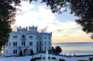 Triest: Miramare Schloss & Museum Entry Ticket & Audio App