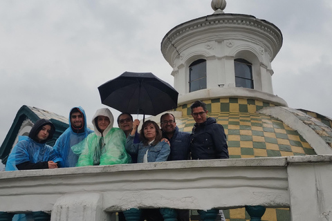 Quito Old Town: Domes, History & Coffee