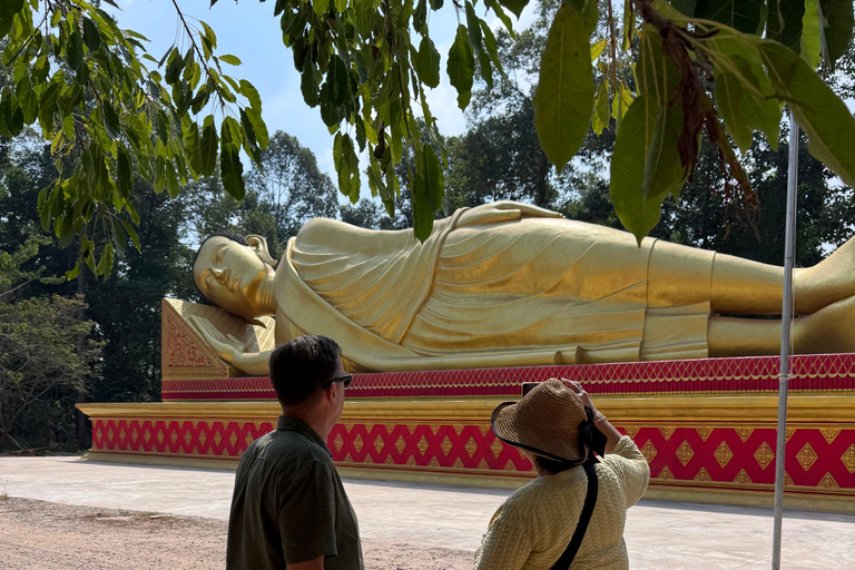 Phnom Penh Silk Island: Buddhism Philosophy and Beliefs Tour