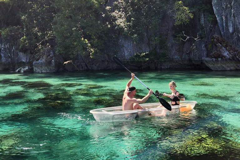 Coron: Pukaway Cave Private Tour with Picnic Lunch