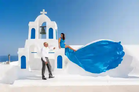 Oia : Photoshoot Santorini avec option de location de robe volante