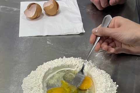 Naples: Hands-On Italian Cooking Class of Pasta