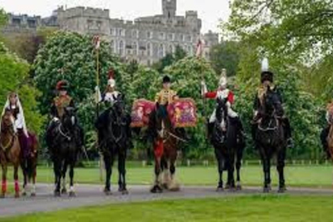 Londra: Escursione privata di Windsor, Eton e Stonehenge