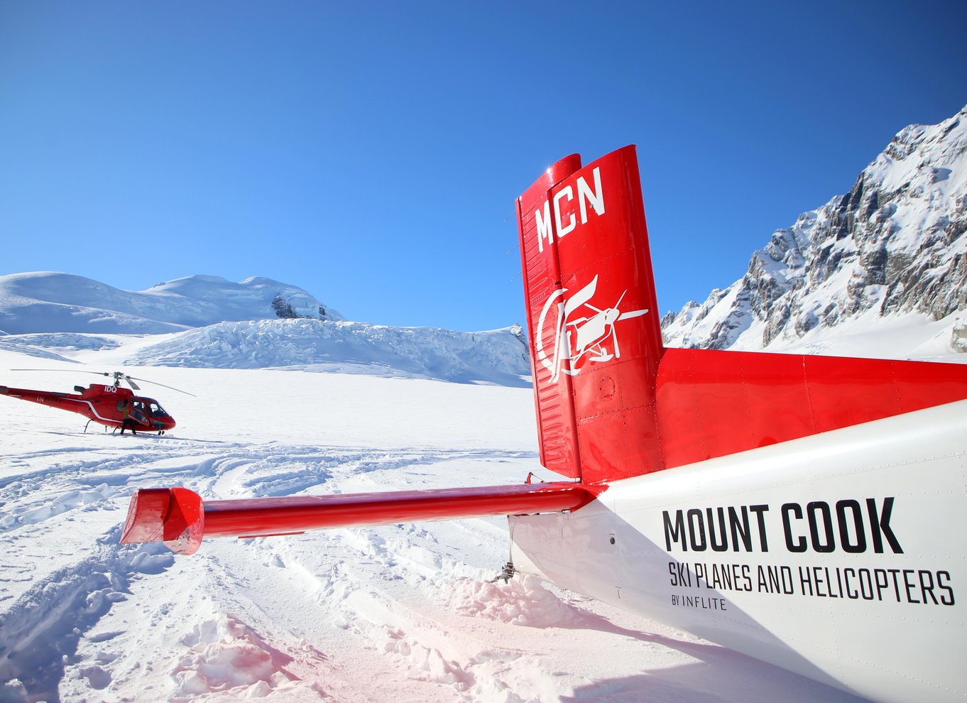 Mount Cook: Kombineret flyvning med skiplan og helikopter over gletsjeren
