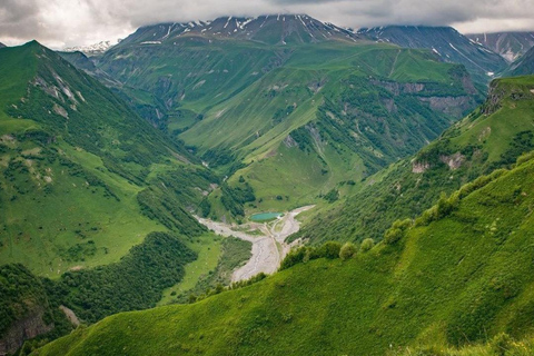 2 Days in Georgia: Retro Tbilisi & Kazbegi & Gudauri