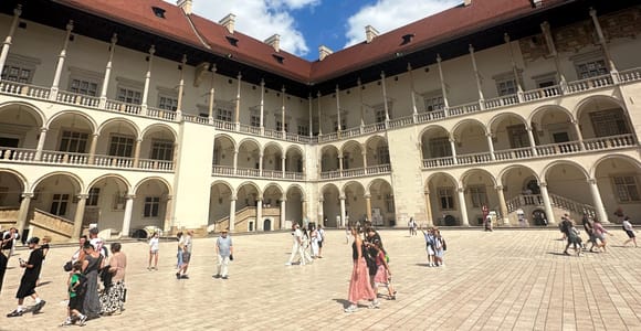 Wawel Royal Castle - Intimate Guided Tour and tickets