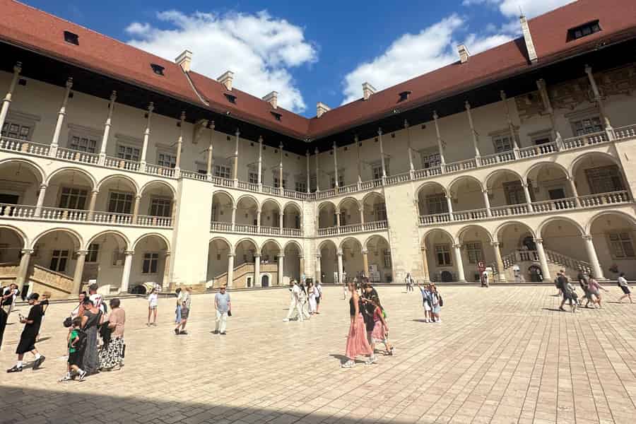 Koninklijk kasteel van Wawel - intieme rondleiding en tickets