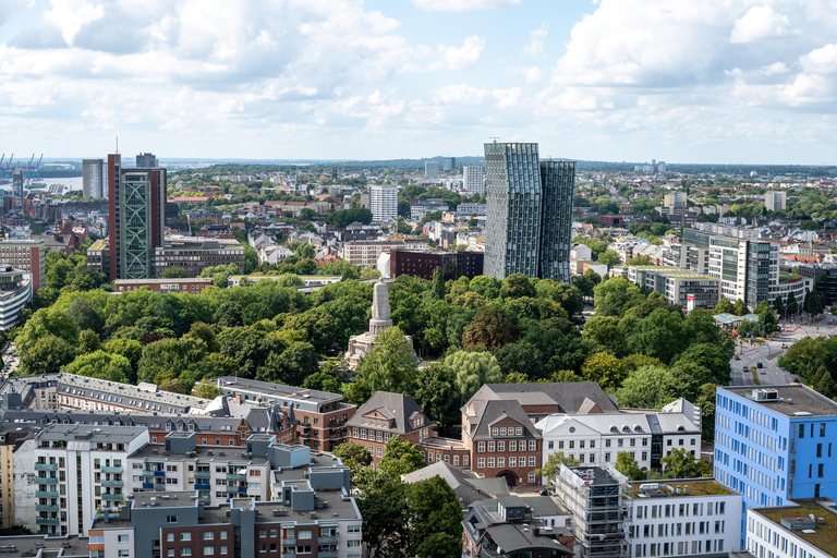 Hamburg: Historic WW2 Walking Tour & Panorama in Small Group