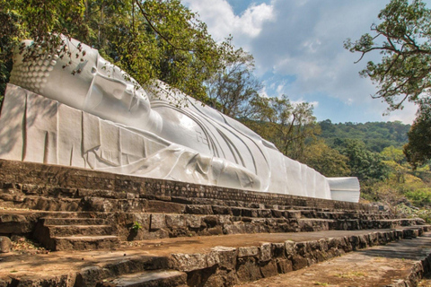 Mui Ne: Ta Cu Mountain Half A Day Tour with Local Guide Amazing Ta Cu Mountain Tour with local guide and Cable Car