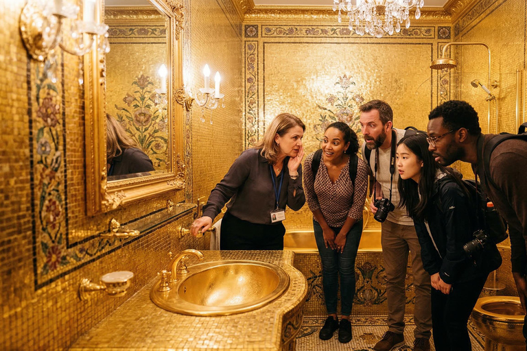 Bucharest: Palace Parliament, Ceausescu House - Village Tour COACH TOUR Audio guide in 24 languages