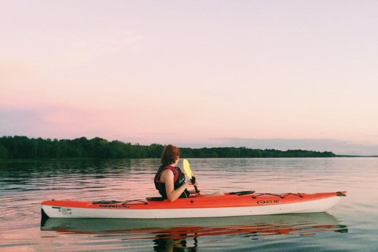 Houston: Kayak and Paddleboard Rental 1 Day Single Kayak Rentals
