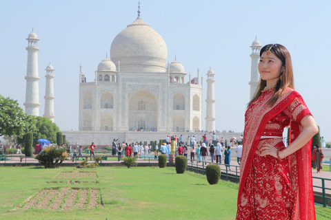 Vanuit Jaipur: Taj Mahal Zonsopgang &amp; Agra Fort Tour met de autoPrivé TajMahal Zonsopgang &amp; Agra Fort Tour met de auto vanuit Jaipur