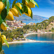 Traslado/Tour privado de TAORMINA para PALERMO ou vice-versa