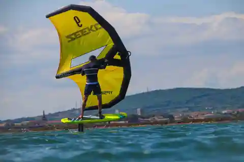 Frontignan Plage: Wing Surfing Lesson